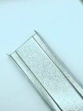 Cargar imagen en el visor de la galería, Canal de Amarre 6.35cm X 3.05m Cal 26